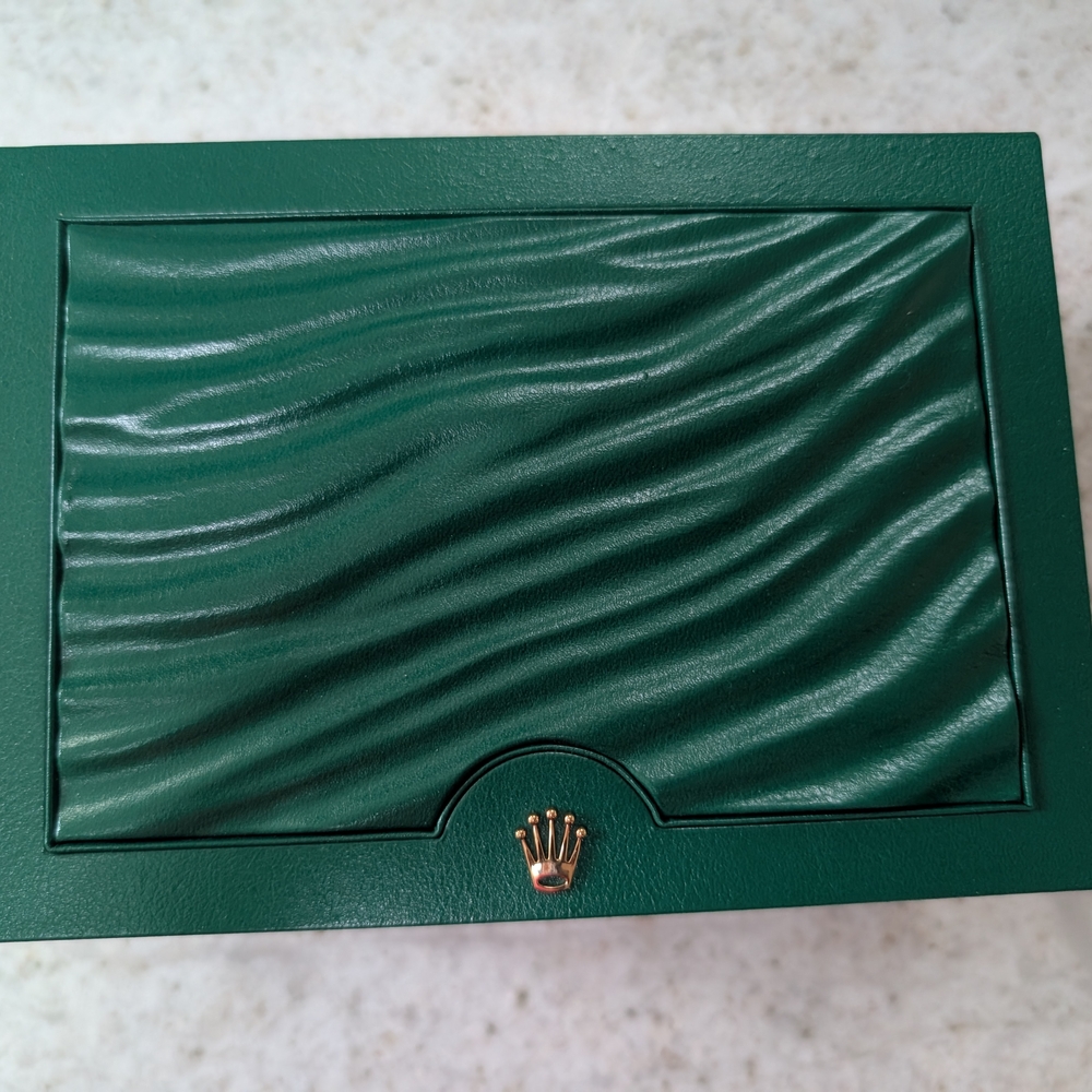 Rolex Green Wave Leather Watch Box with Gold Crown Accent